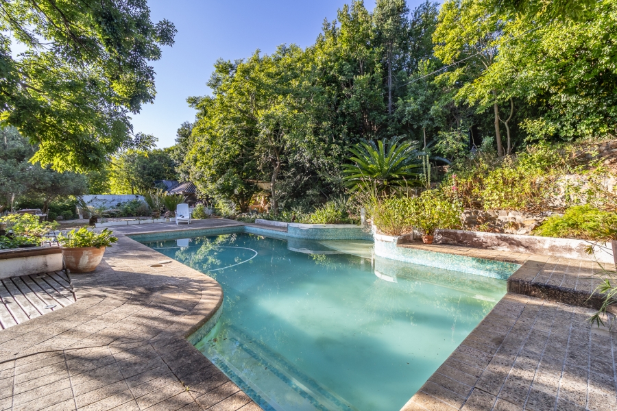 4 Bedroom Property for Sale in Brandwacht Western Cape